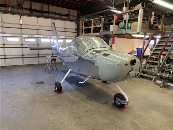 RV-12 being built